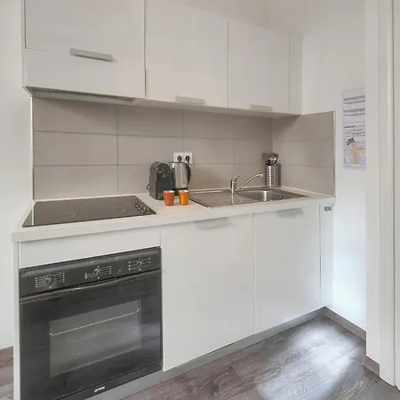 Frgk Goujon 1br Design 300m Palais & Beaches Ac & Ultra-fast Wi-fi * Cannes
