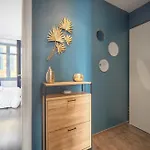 Daire Frgk Goujon 1br Design 300m Palais & Beaches Ac & Ultra-fast Wi-fi *