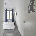 Daire Frgk Goujon 1br Design 300m Palais & Beaches Ac & Ultra-fast Wi-fi Cannes